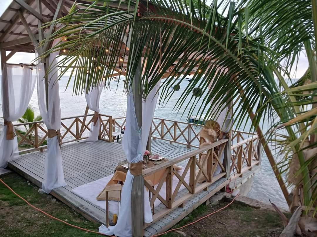 Cabanas Mister Mac Fresh Water Bay Exteriér fotografie
